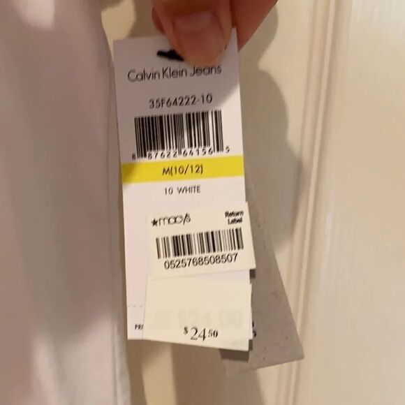 New with tags M  - Picture 4 of 4